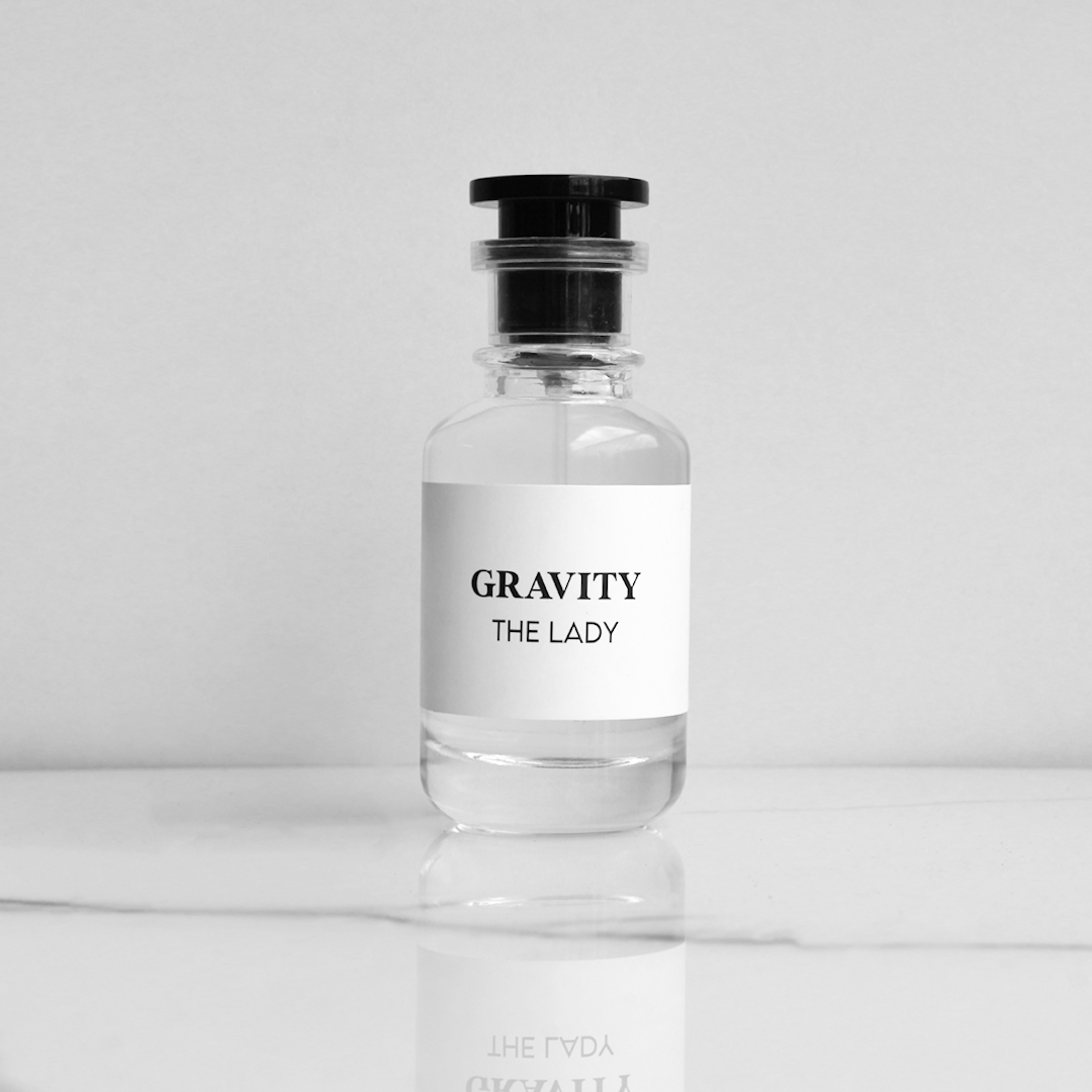 The lady - Drop of Black Opium - Gravity Scents